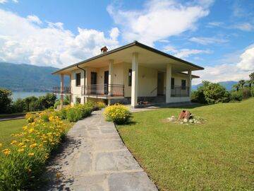 Location Maison à Porto Valtravaglia 10 personnes, Lombardie