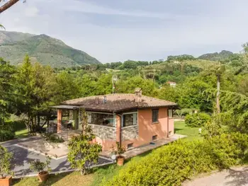 Location Maison à Camaiore 6 personnes, Viareggio