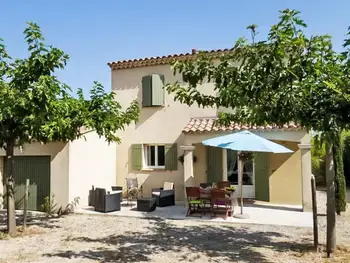 Location Maison à Saint Rémy de Provence 6 personnes, Paradou