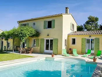 Location Maison à L'isle sur la Sorgue 9 personnes