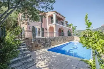 Location Villa à Saint Raphaël 10 personnes, France