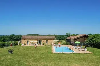 Location Maison à Biron 6 personnes, France