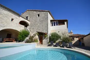 Location Maison à Lanas 5 personnes, France