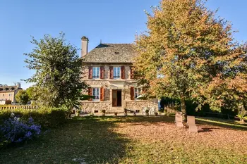 Location Maison à Sénezergues 6 personnes, Auvergne