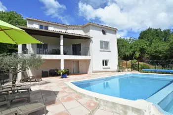 Location Villa à Courry 8 personnes, Grospierres