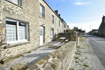 Location Maison à Saint Rémy des Landes 8 personnes, Basse Normandie