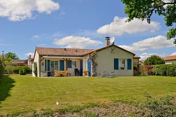 Location Villa à Vasles 6 personnes, Poitou Charentes