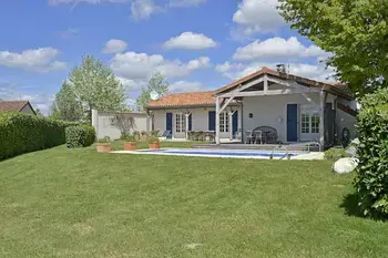 Location Villa à Vasles 6 personnes, Poitou Charentes