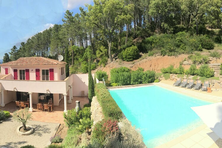 Location Villa à Le muy 14 personnes