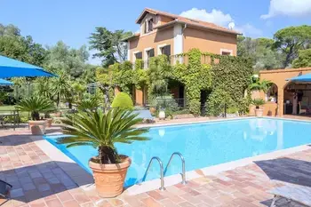 Location Maison à Fréjus 9 personnes, Le Muy