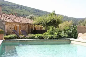 Location Maison à Lacoste 6 personnes, Roussillon