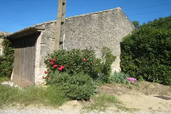 Location Gîte à Oppede 4 personnes, Roussillon