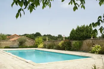 Location Maison à Lencloître 10 personnes, Poitou Charentes