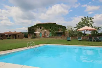 Location Gîte à Sorano 6 personnes