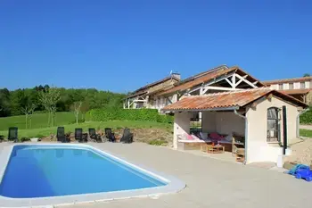 Location Gîte à Roussines 5 personnes, Poitou Charentes