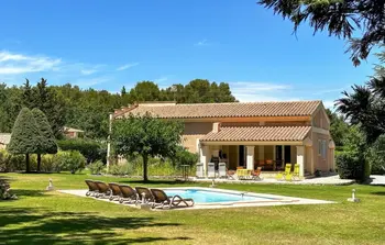 Location Maison à St. Cannat 10 personnes, Aix en Provence