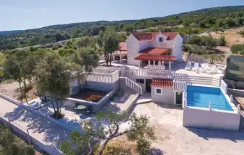 Location Maison à Praznica 6 personnes, Ile de Brac