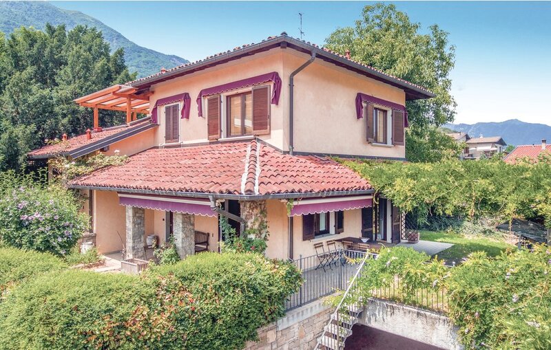 Location Maison à Casale Corte Cerro VB 7 personnes, Stresa