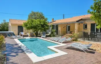 Location Maison à Eyragues 8 personnes, Mouriès