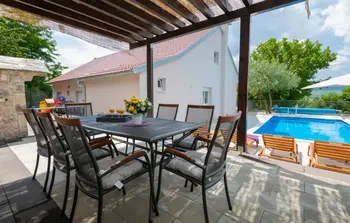 Location Maison à Glavina Donja 8 personnes, Zmijavci