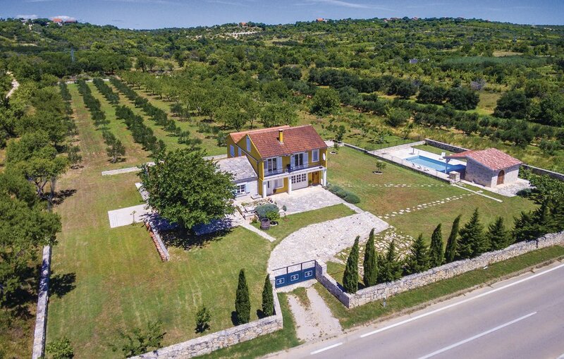 Location Maison à Bukovic 8 personnes, Krusevo