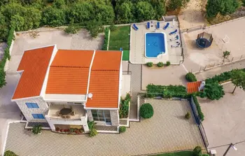 Location Maison à Duge Njive 8 personnes, Podgora