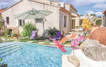 Location Maison à Avignon 8 personnes, Maillane