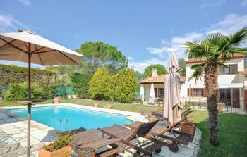 Location Maison à Mougins 8 personnes