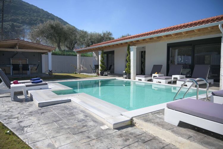 Location Villa à Kato Spileo 12 personnes, Grèce