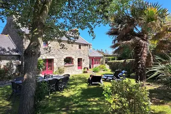 Location Maison à Ploudalmézeau 10 personnes, Finistère