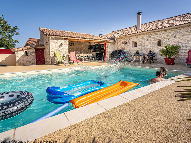 Location Gîte à L'Hermenault 14 personnes, Vendée