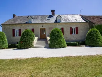 Location Gîte à Saint Rabier 10 personnes