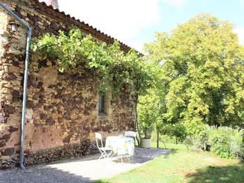 Location Gîte à Mazeyrolles 4 personnes, Aquitaine