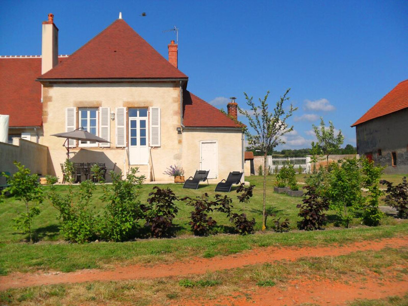 Location Gîte à Châtel de Neuvre 6 personnes, Moulins