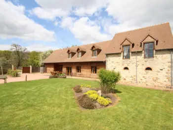 Location Gîte à Juvigny Sous Andaine 12 personnes, Orne