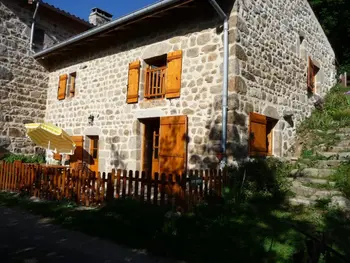 Location Gîte à Saint Jean Soleymieux 6 personnes, Rhône Alpes