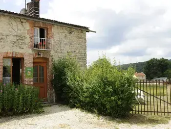 Location Gîte à Longchamp sur Aujon 11 personnes, Champagne Ardenne