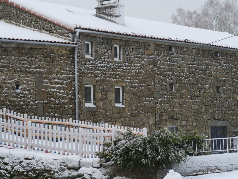 Location Gîte à La Besseyre Saint Mary 10 personnes, Haute Loire