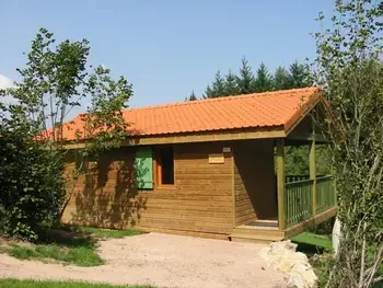 Location Gîte à Les Noes 4 personnes