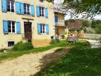 Location Gîte à Domeyrat 14 personnes, Auvergne