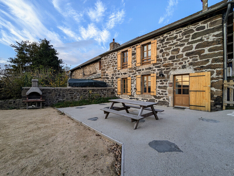 Location Gîte à Freycenet la Tour 8 personnes, Haute Loire