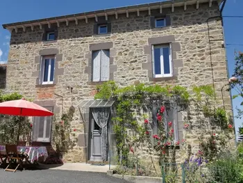 Location Gîte à Saint Just prés Brioude 7 personnes, Auvergne