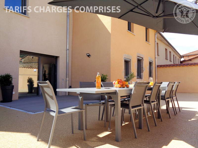 Location Gîte à Montchal 12 personnes, Loire