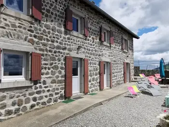 Location Gîte à Mézères 13 personnes, Auvergne