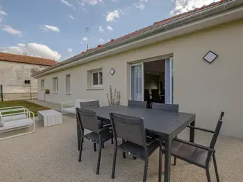 Location Gîte à Coclois 6 personnes, Champagne Ardenne