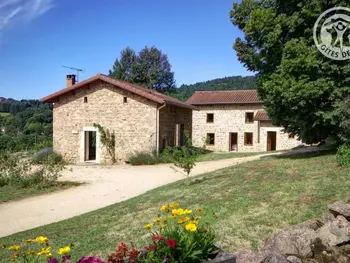 Location Gîte à Les Salles 10 personnes, Rhône Alpes