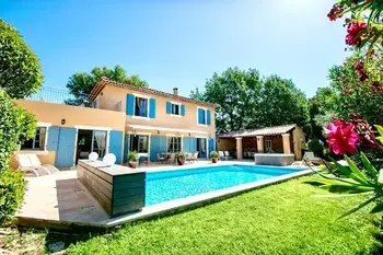 Location Villa à Villars 10 personnes, Roussillon