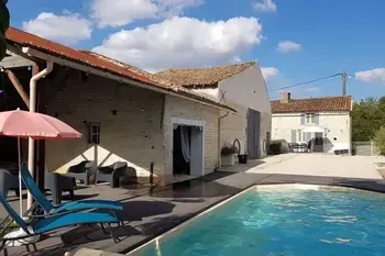 Location Maison à Loubigné 6 personnes