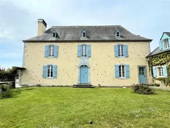 Location Gîte à Lucgarier 9 personnes, Aquitaine