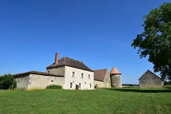 Location Maison à Moussy 8 personnes, Bourgogne